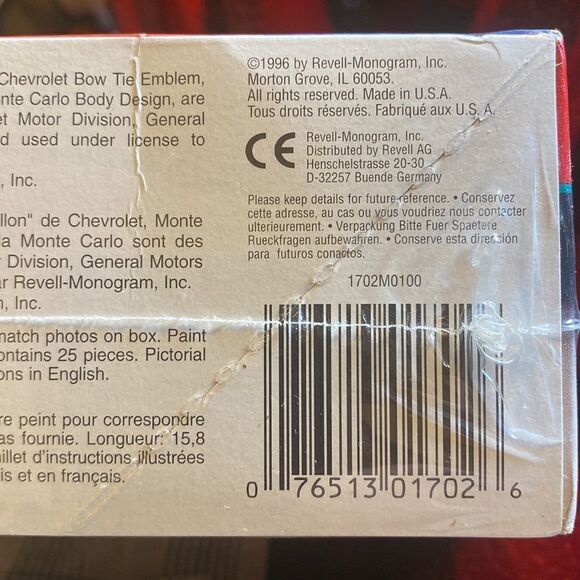 COPY - NIOB #24 1:32 scale model Monte Carlo car as driven by Jeff Gordon - Picture 8 of 8